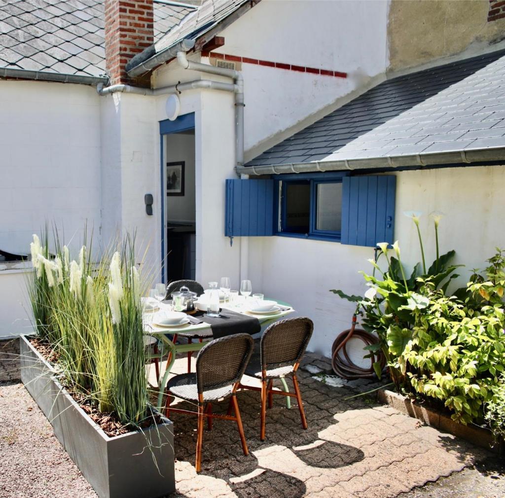 La Maison de Pêcheur de Ginette Cabourg Exterior foto